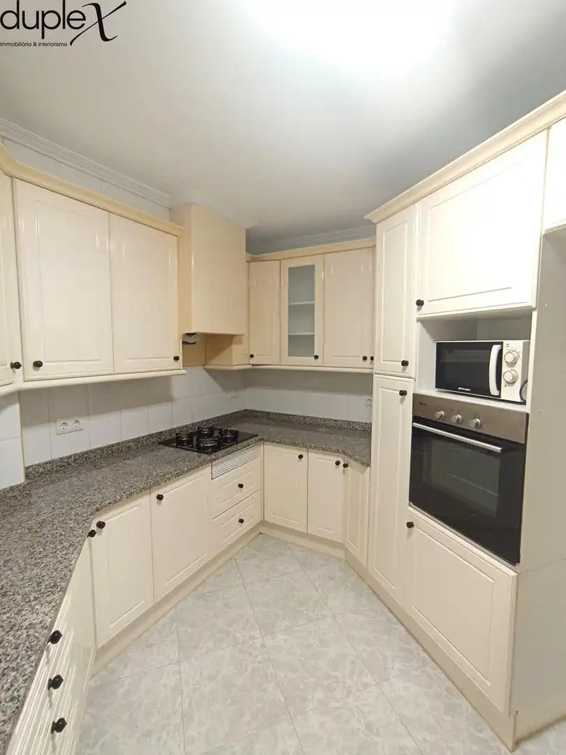 Kitchen of Flat for rent in Mataró  with Heating and Balcony