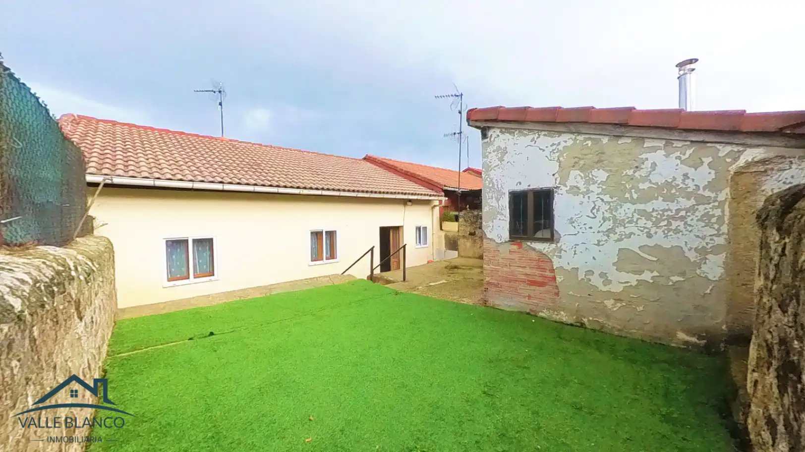 Vista exterior de Casa o chalet en venta en Arija