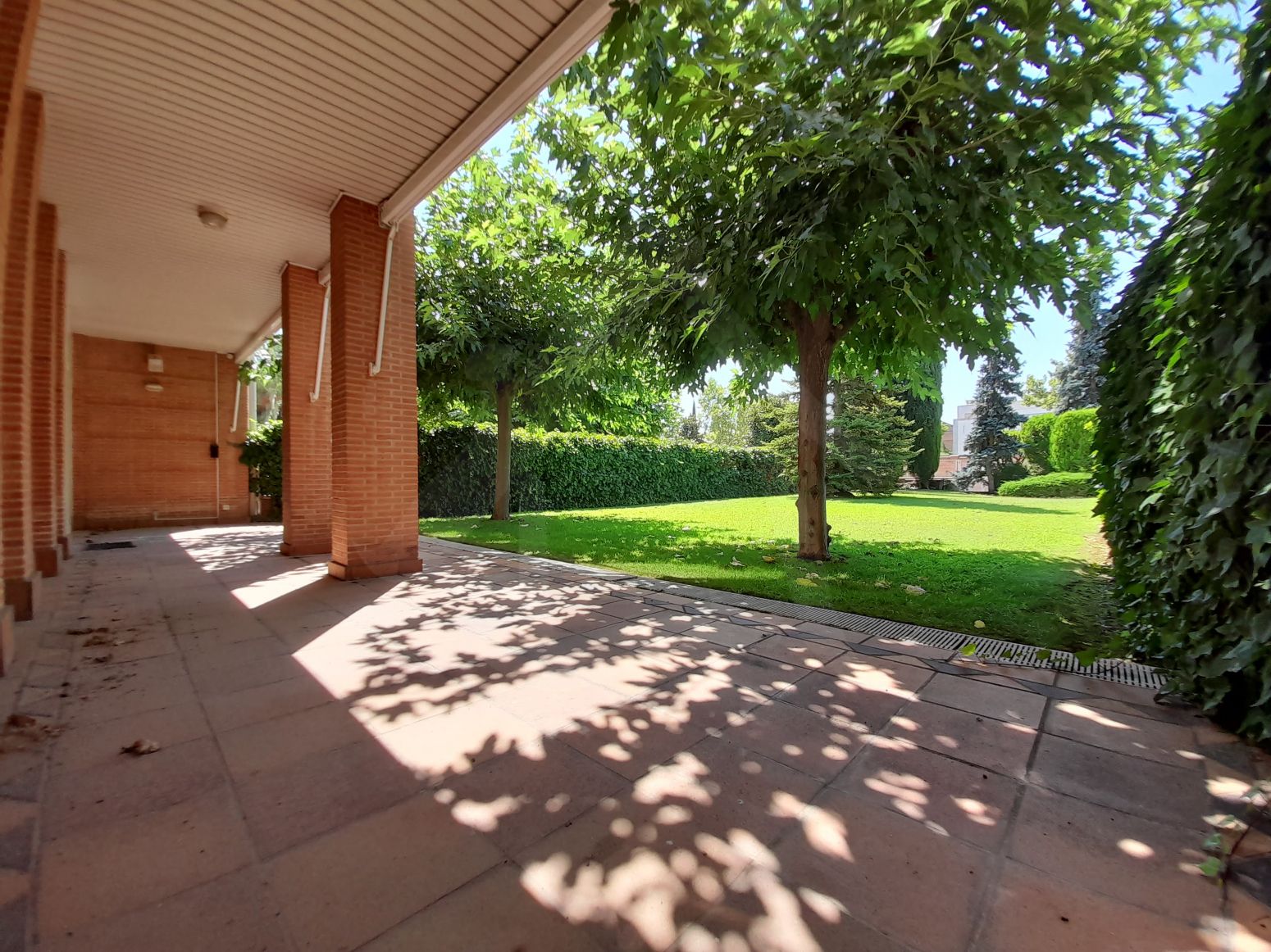 Jardí de Casa o xalet en venda en  Logroño amb Calefacció, Jardí privat i Parquet