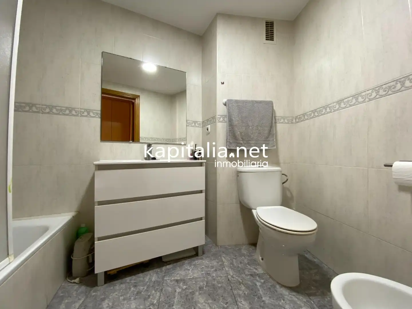 Habitación de Piso en venta en Carcaixent con Aire acondicionado, Terraza y Amueblado