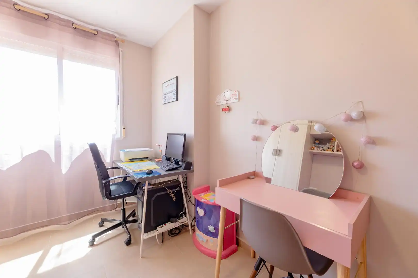 Habitación de Piso de alquiler en Catarroja con Aire acondicionado, Calefacción y Amueblado