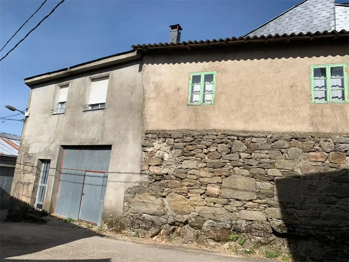 Vista exterior de Casa adosada en venta en Pías, Zamora