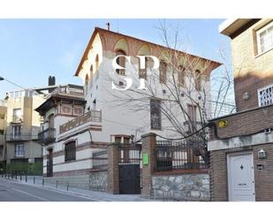 Exterior view of Flat to rent in  Barcelona Capital  with Parquet flooring, Terrace and Furnished