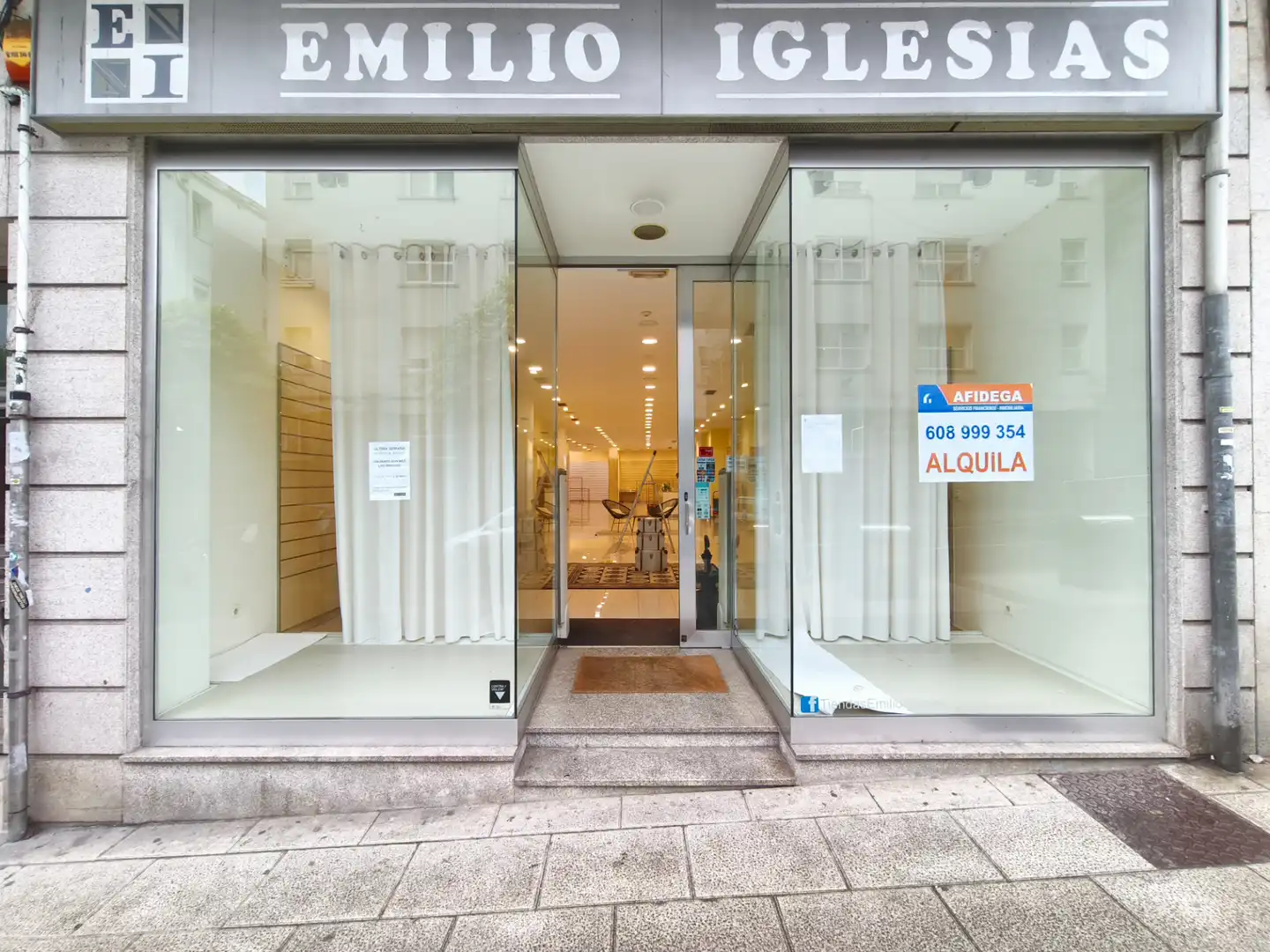 Local comercial de lloguer a Rúa de Frei Rosendo Salvado 6, imagen 11