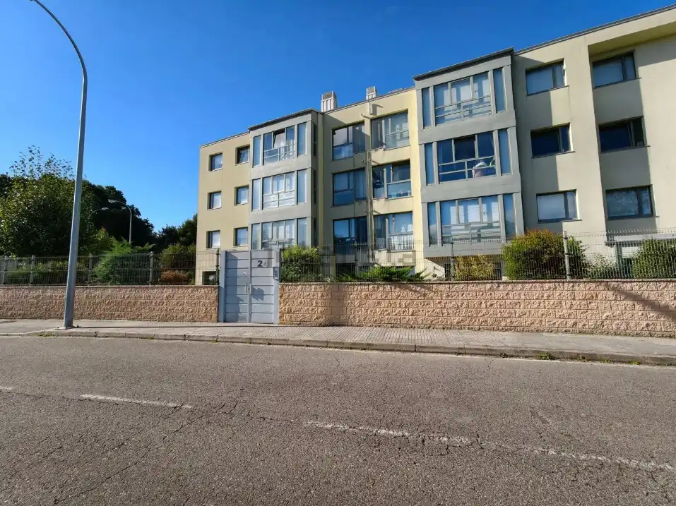 Vista exterior de Piso en venta en Rianxo, A Coruña