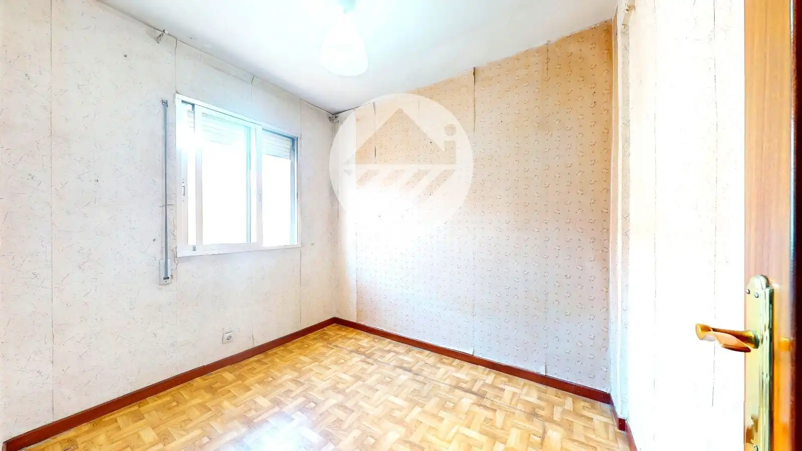 Bedroom of Flat for sale in Madrid  with Terrace, Oven and Balcony