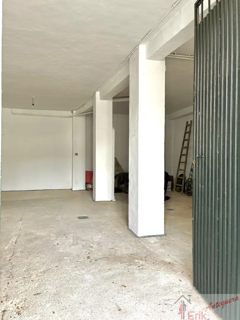 Piso en venta en Antequera con Terraza, Trastero y Balcón