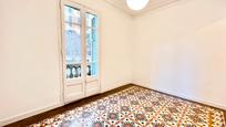 Bedroom of Flat for sale in  Barcelona Capital