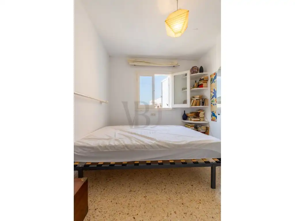 Schlafzimmer von Dachboden zum Verkauf in Eivissa mit Terrasse