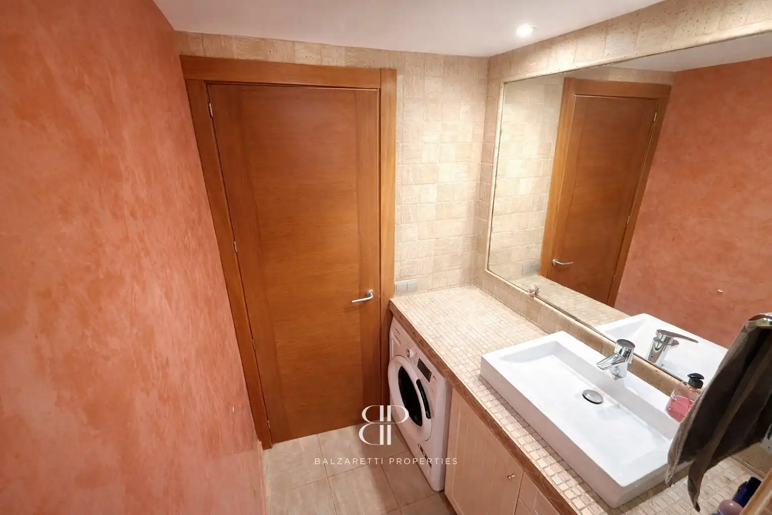 Bathroom of Flat for sale in Alella  with Heating, Terrace and Furnished