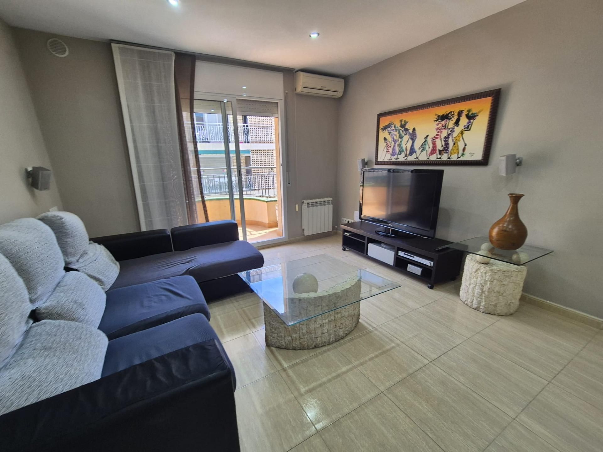 Living room of Flat for sale in Pineda de Mar  with Air Conditioner, Heating and Terrace