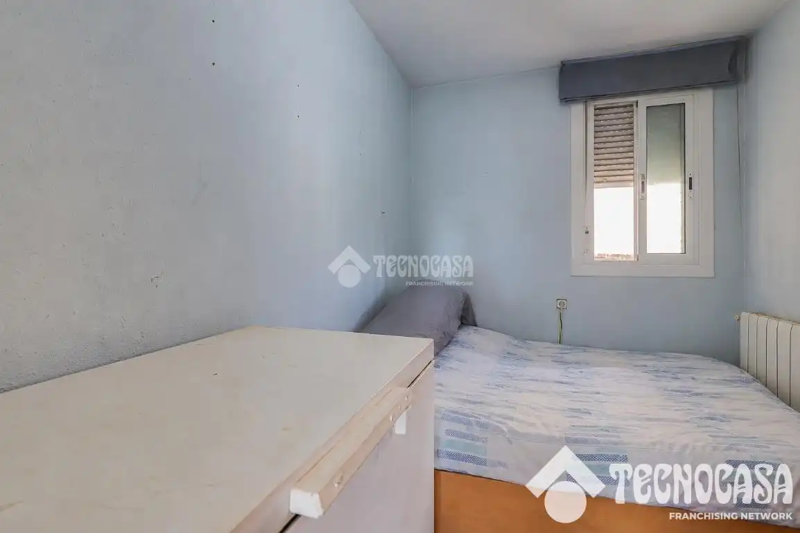 Schlafzimmer von Wohnung zum Verkauf in Sud