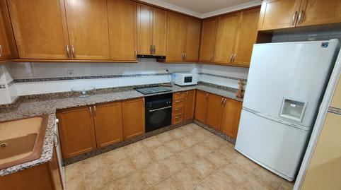 Foto 3 de Pis de lloguer a Petrer, Alicante