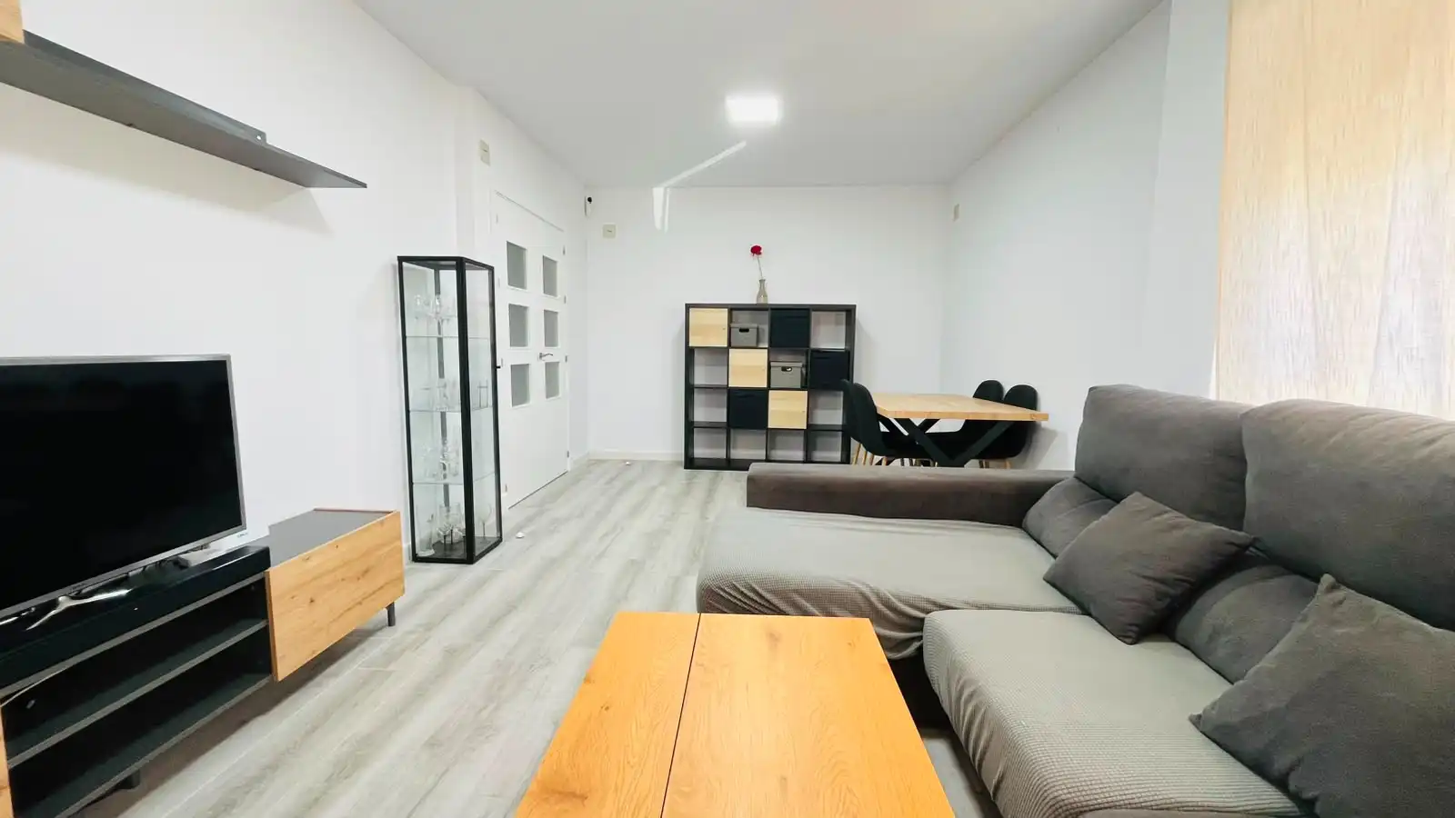 Wohnung zur Miete in San Fernando mit Klimaanlage, Möbliert und Ofen