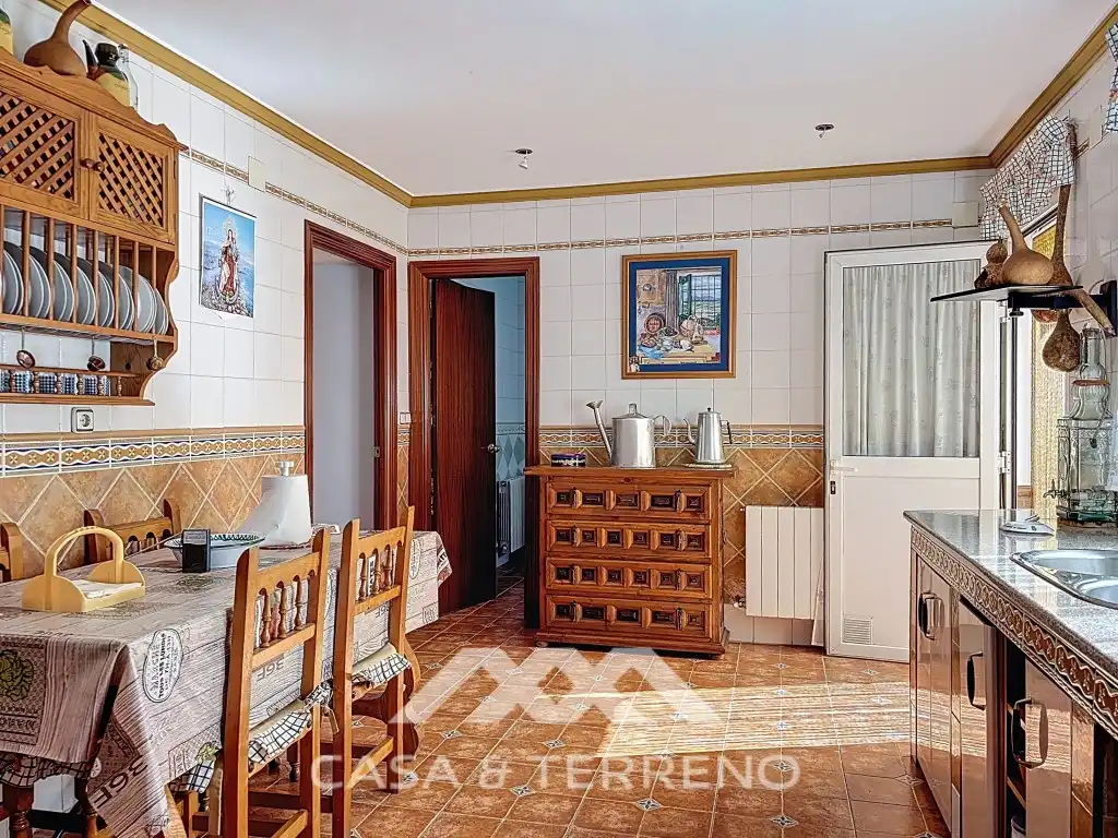 Kitchen of Houses for sale in Zafarraya  with Heating, Furnished and Balcony