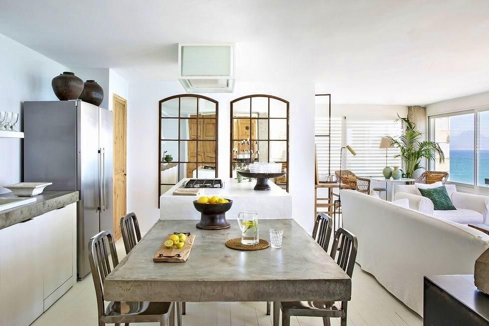 Menjador de Pis en venda en Alicante / Alacant amb Aire condicionat, Calefacció i Jardí privat