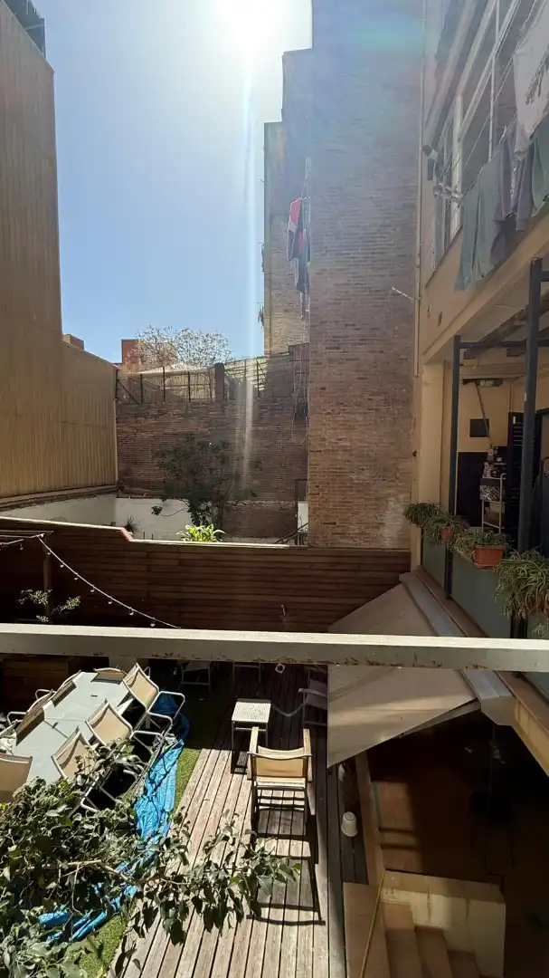 Terrassa de Casa adosada en venda en Barcelona