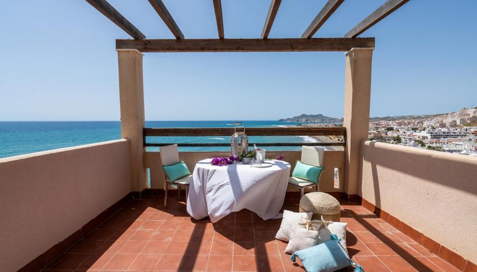 Foto 1 de Àtic en venda a Calle Torre del Rayo, 17, Carboneras, Almería