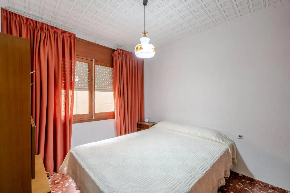 Bedroom of Houses for sale in Mutxamel  with Heating, Terrace and Furnished