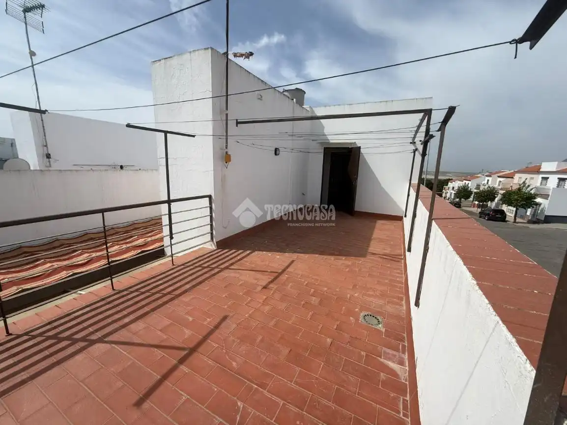 Terrassa de Casa adosada en venda en Paradas