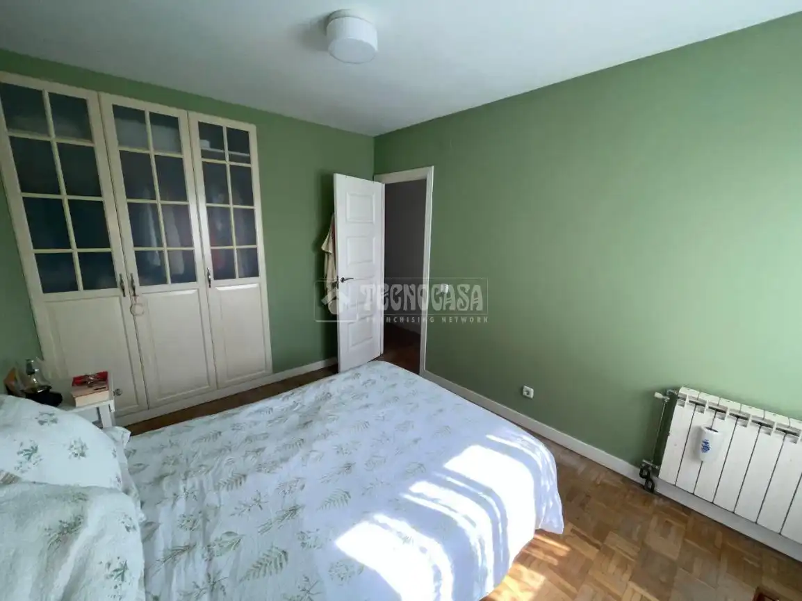 Piso en venta en Av. de Madrid, Veredillas