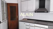 Kitchen of Flat for sale in  Valencia Capital