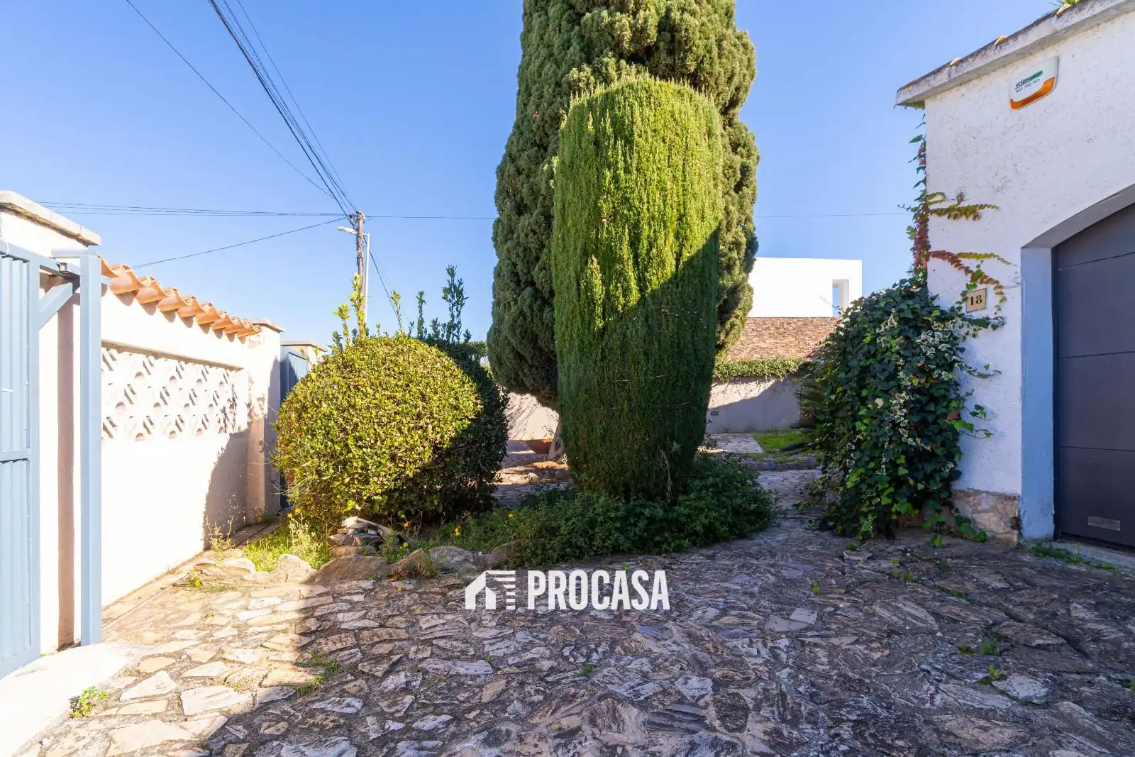 Vista exterior de Casa o xalet en venda en Empuriabrava amb Aire condicionat, Calefacció i Traster