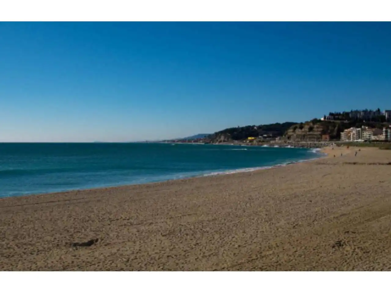 Vista exterior de Casa adosada en venta en Arenys de Mar con Calefacción y Terraza