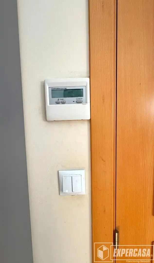 Piso en venta en Valencia con Parquet y Trastero