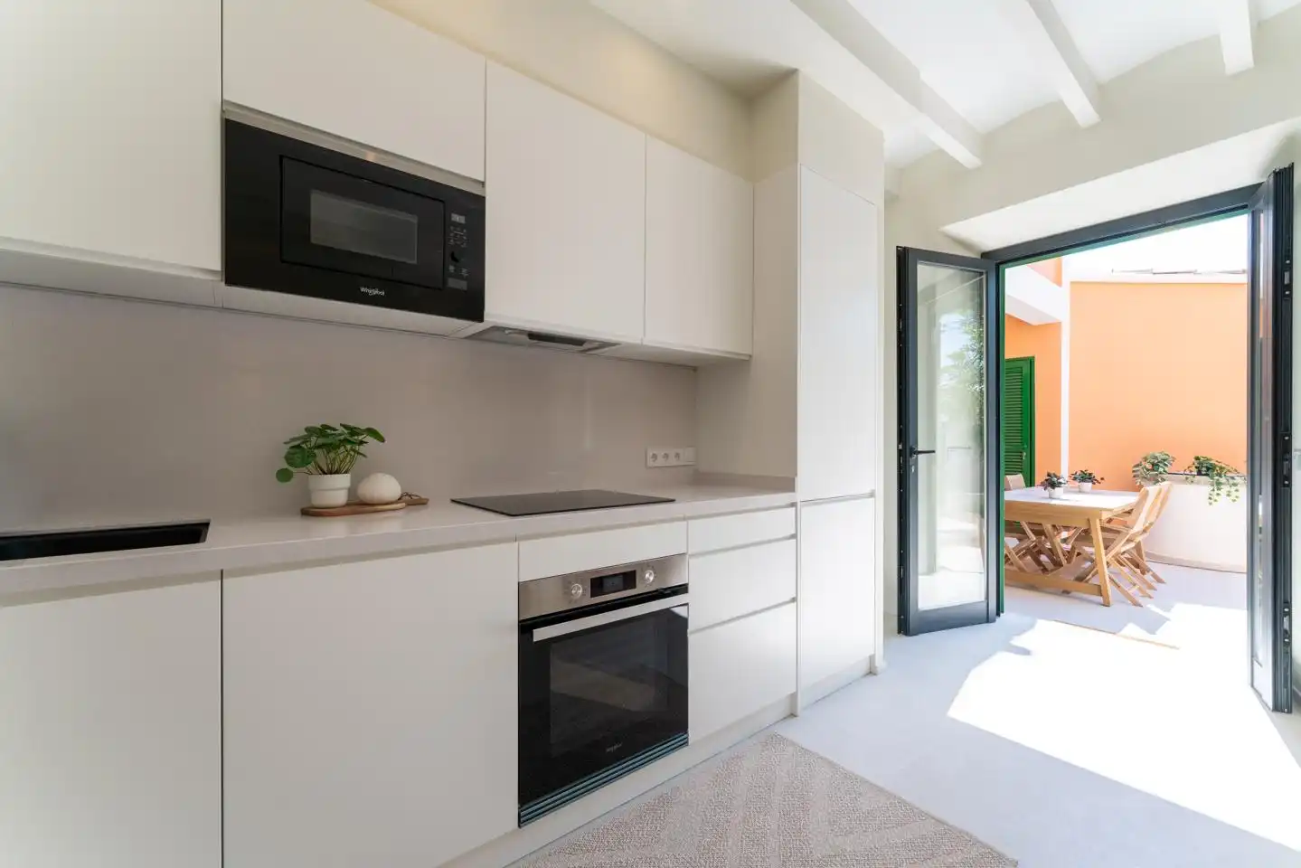 Cuina de Casa o xalet en venda en  Palma de Mallorca amb Aire condicionat, Jardí privat i Terrassa