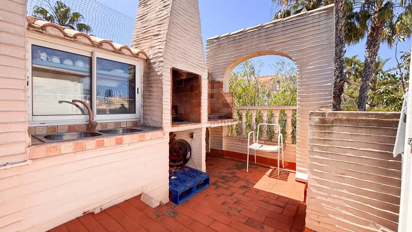 Terrassa de Casa adosada en venda en Santa Pola amb Aire condicionat, Jardí privat i Terrassa