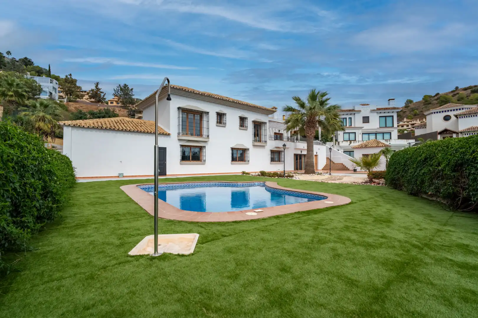 House with pool for sale in Este