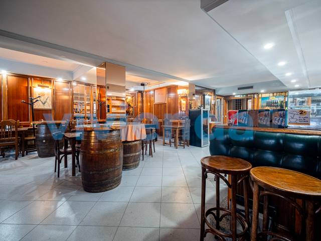 Local comercial en Alquiler en Canillas