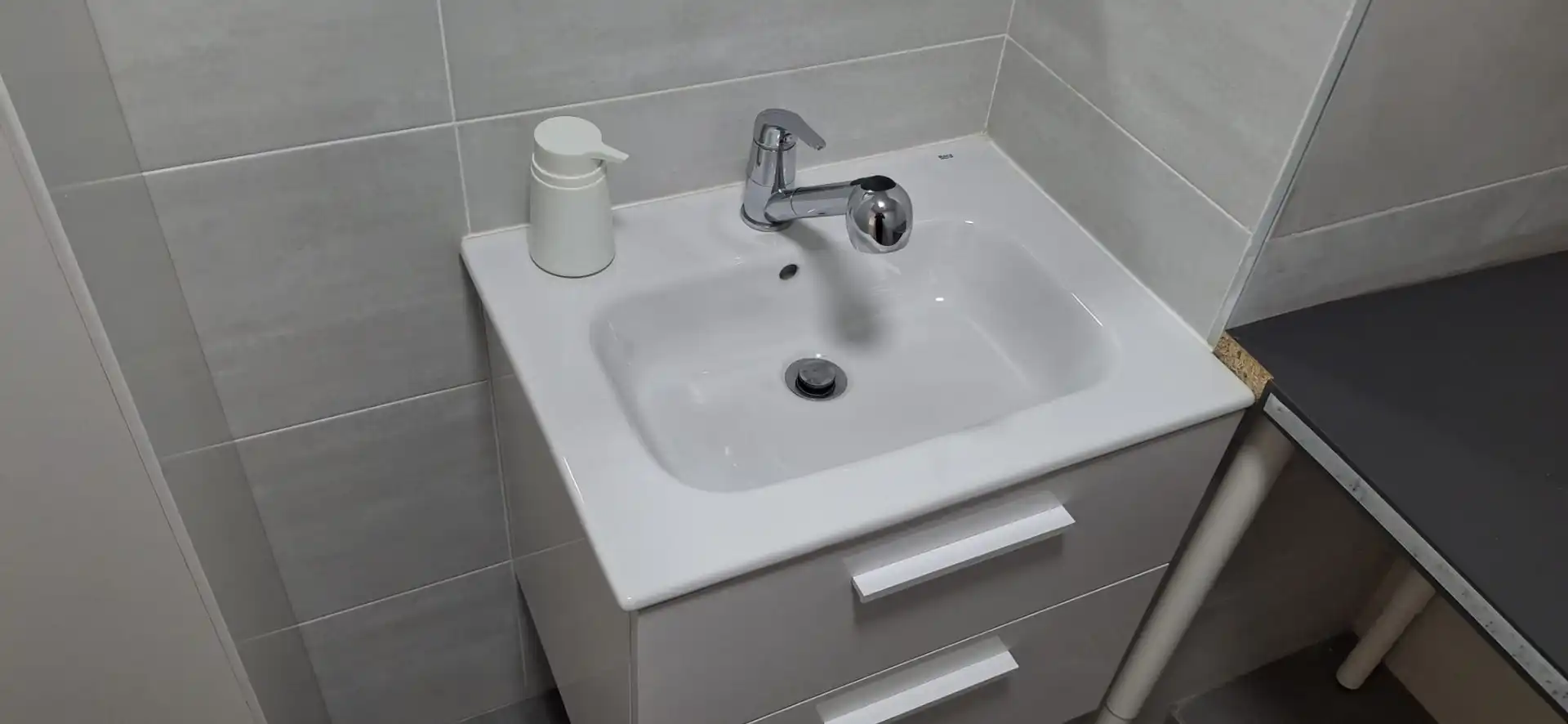 Baño de Oficina de alquiler en Zaragoza con Aire acondicionado y Calefacción