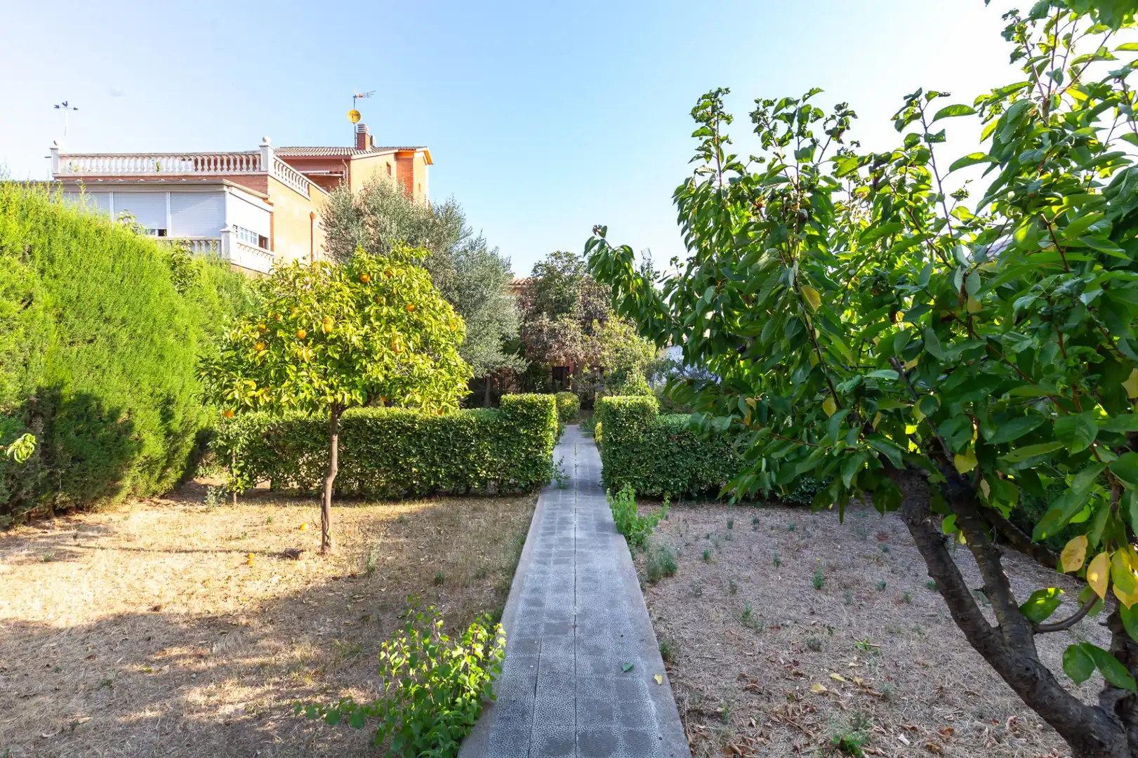 Jardí de Casa o xalet en venda en Montcada i Reixac amb Aire condicionat, Calefacció i Terrassa