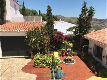 Haus mit Garten zum Verkauf in Las Palomas