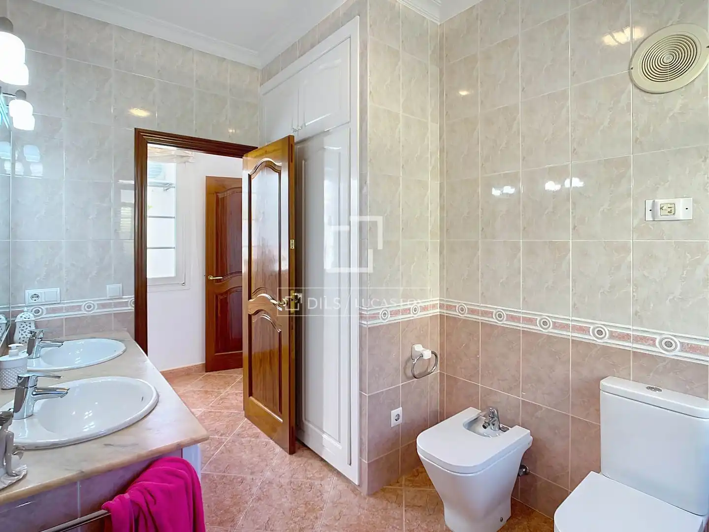 Chalet con piscina en venta en Cala en Blanes, imagen 41