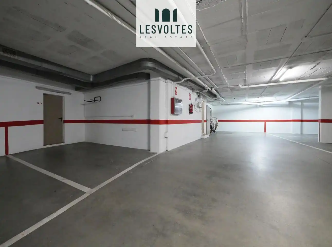 Parking for sale in calle de la Tarongeta, imagen 5