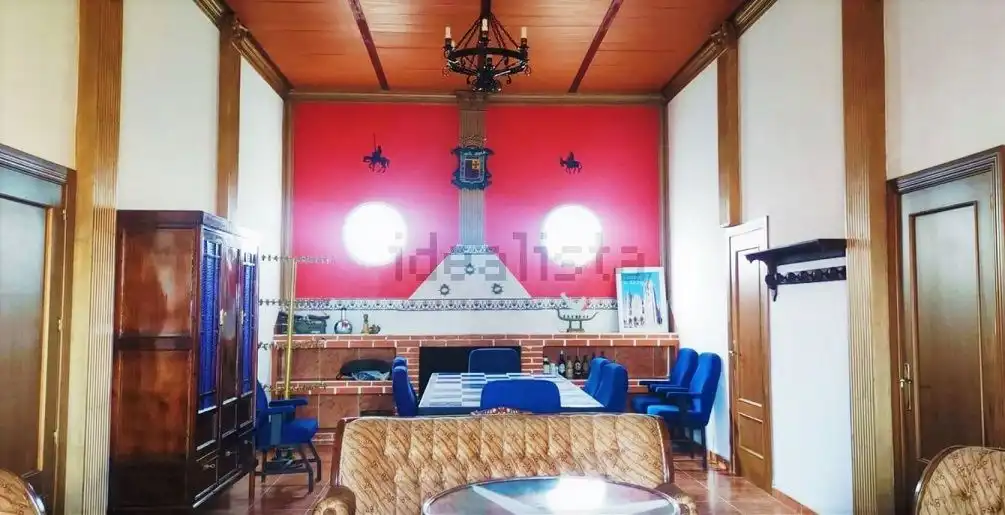 Casa rústica en venda a Valdepeñas
