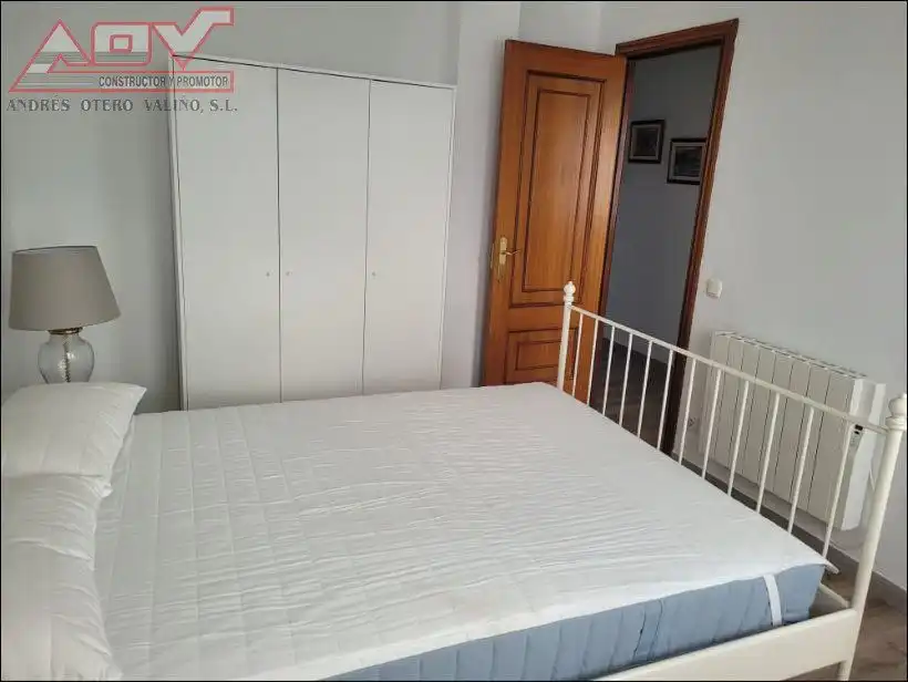 Bedroom of Flat for rent in Ferrol  with Air Conditioner and Heating