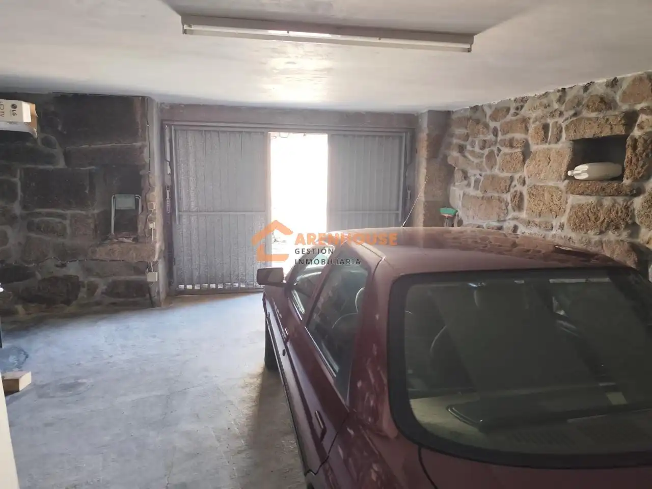 Parking of Houses for sale in Xunqueira de Ambía  with Heating, Storage room and Furnished