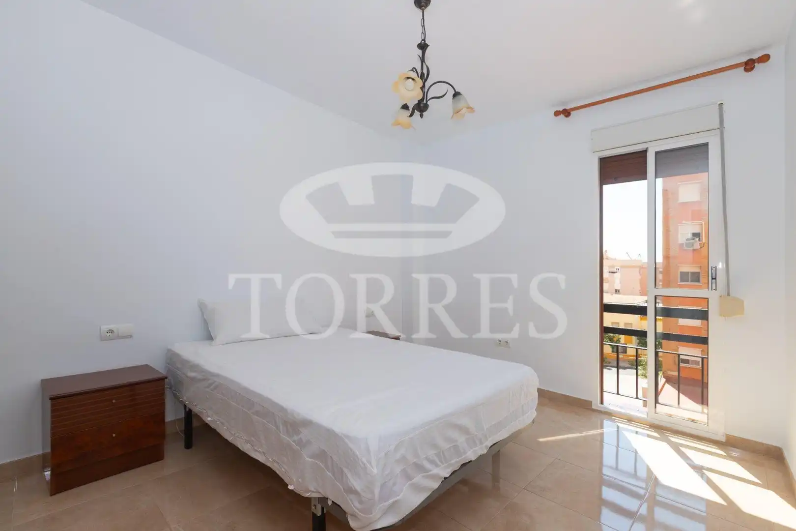 Piso en venta en AYALA, Parque Ayala - Jardín de la Abadía - Huelín