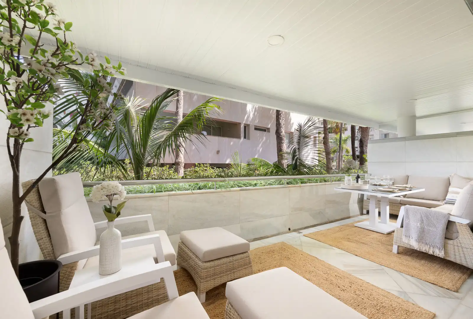 Apartament en venda a Puente Romano