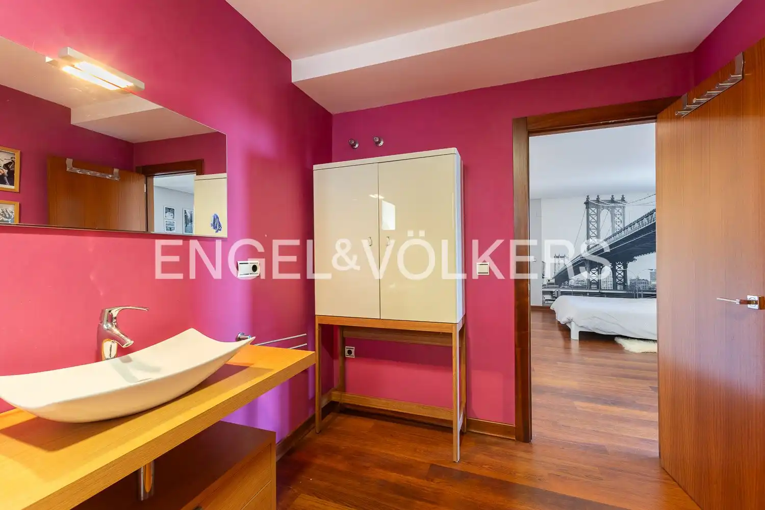 Bathroom of Houses for sale in Chiva  with Air Conditioner, Heating and Private garden