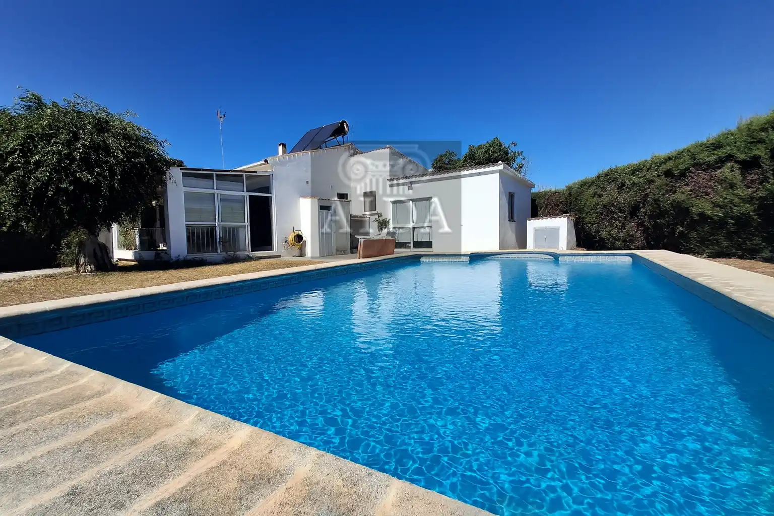 Detached house with pool for sale in Selwo, imagen 4