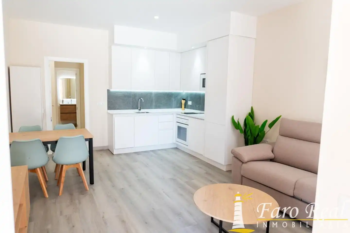 Küche von Wohnung zur Miete in Sanlúcar de Barrameda mit Klimaanlage und Möbliert