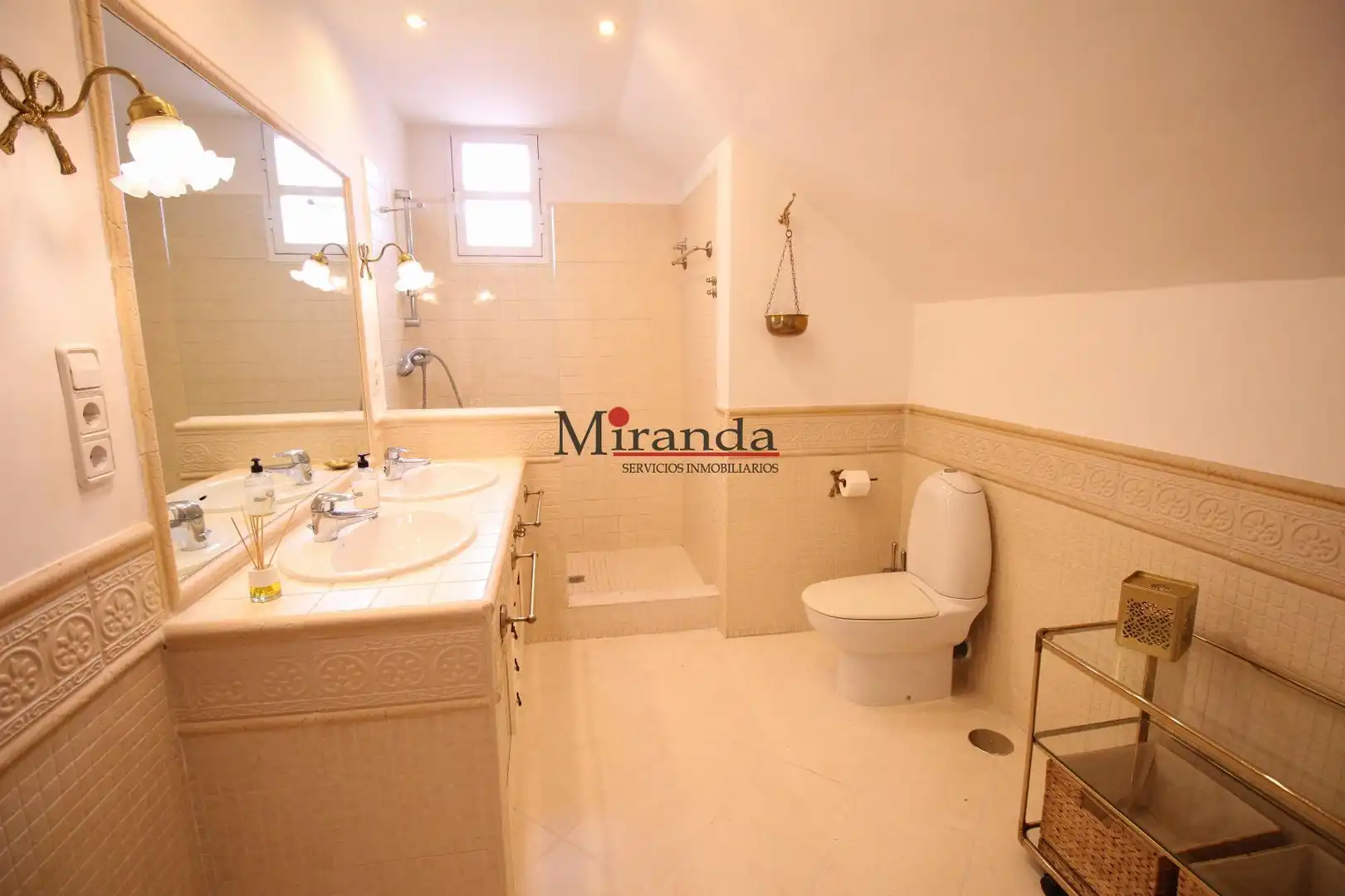 Baño de Casa o chalet de alquiler en Villaviciosa de Odón con Aire acondicionado, Calefacción y Terraza