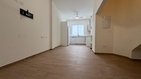 EDIFICIO CON MUY BUENA RENTABILIDAD EN PLENO CENTRO DE BENAGUASIL, image 3