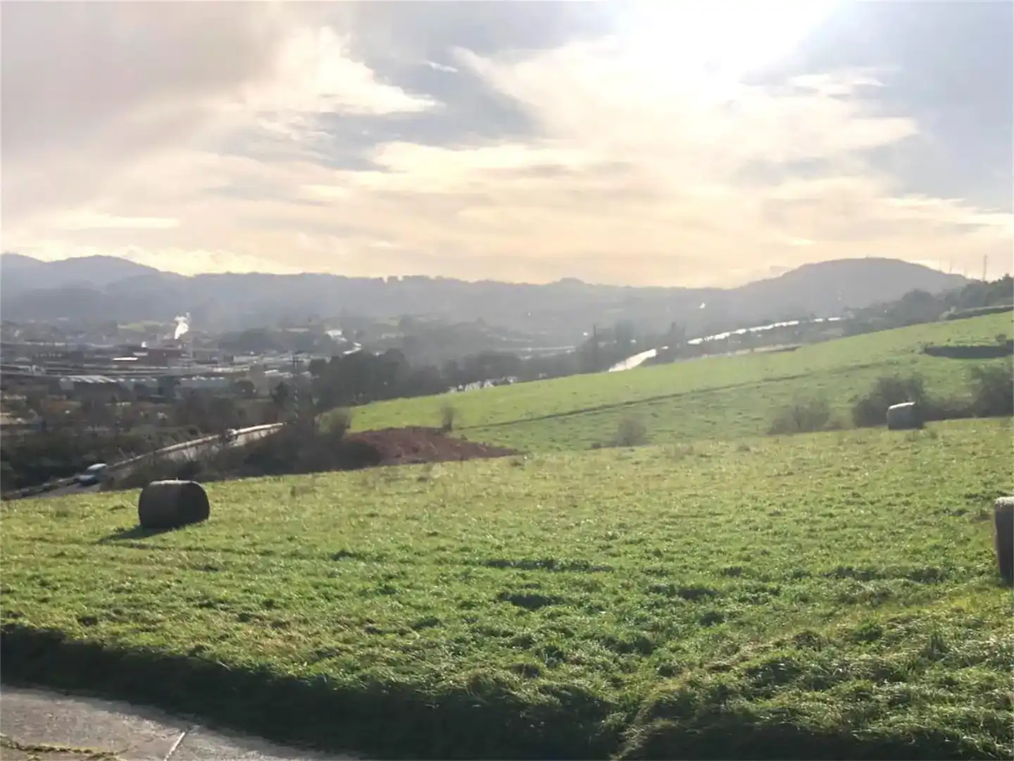 Außenansicht von Country house zum Verkauf in Erandio