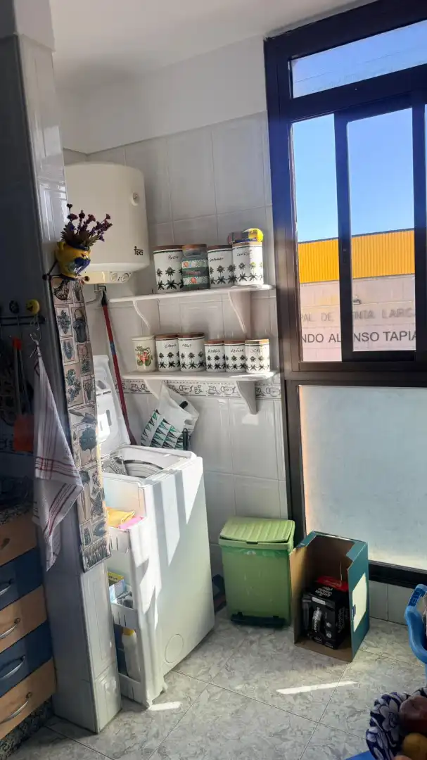 Küche von Wohnung zur Miete in Candelaria mit Klimaanlage, Abstellraum und Möbliert